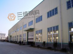 堅(jiān)固耐用的鋼結(jié)構(gòu)廠房  企業(yè)的優(yōu)先選擇