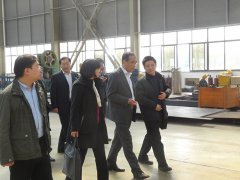 省建科院、建設廳領導來山東三維鋼結構公司調研視察